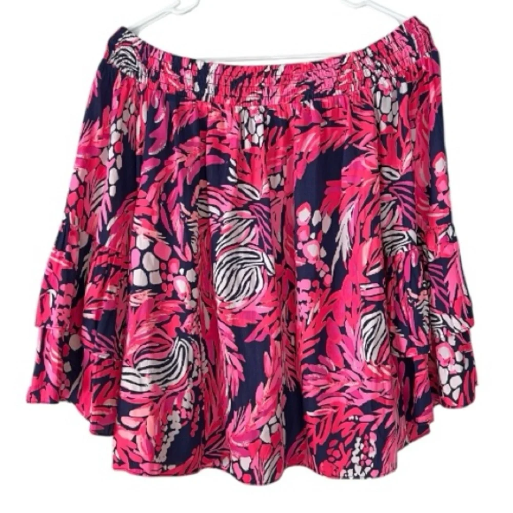Lilly Pulitzer Tobyn Top It's A Jungle in Here Navy and Pink Size M - Picture 2 of 6